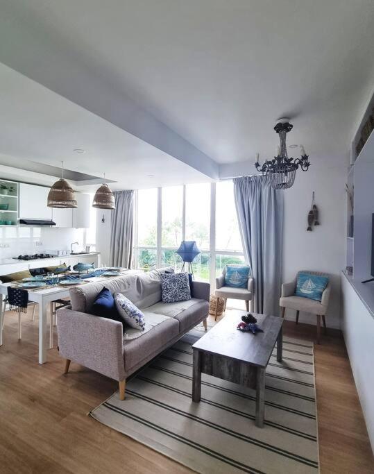 Astria Homes- Your Seaside Home Hulhumale Esterno foto